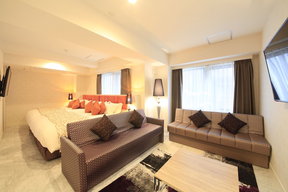 [Shabushabu Dinner] Deluxe Twin Room -Non Smoking (2 Queen Bed) - Annex -Sofa Bed Is From 5th Adult photo 2