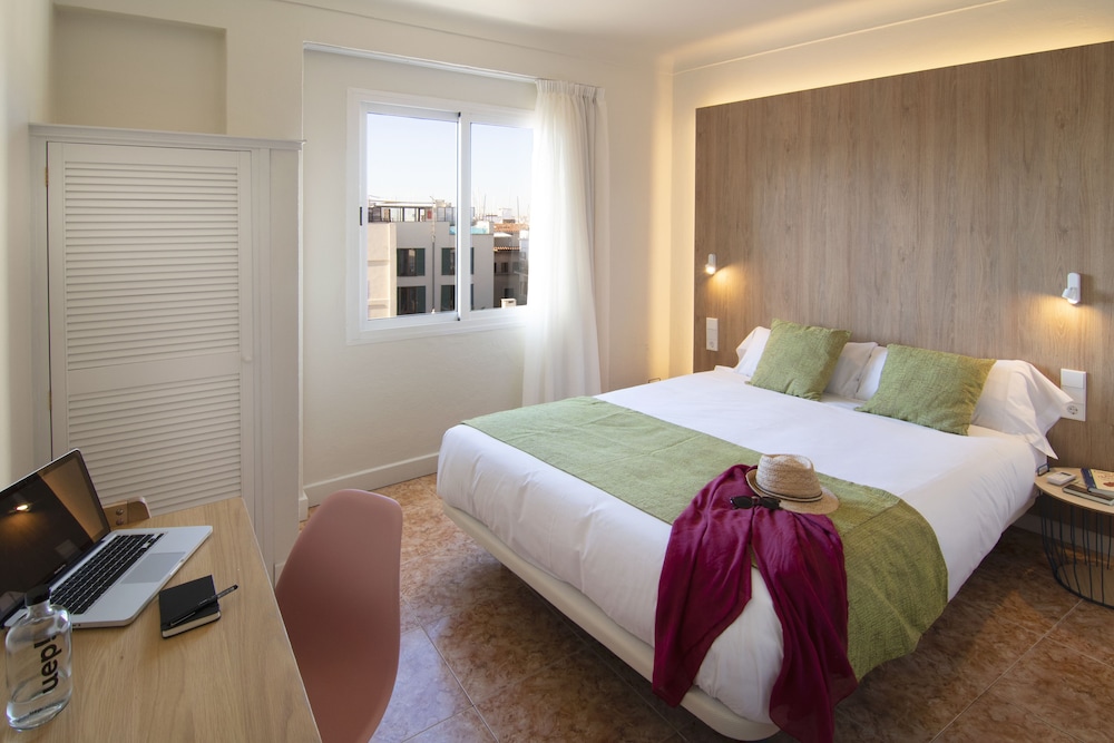Double Room - Photo 1
