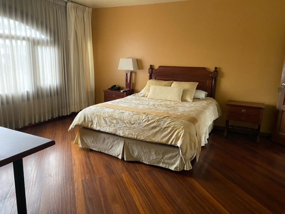 Small Double Room photo 2