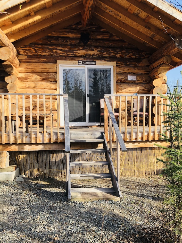 Bear Cabin, Mountain view photo 3