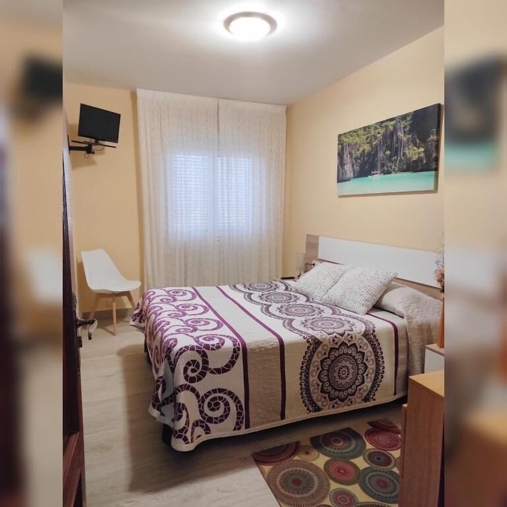 Standard Double Room (1 cama de matrimonio) photo 3