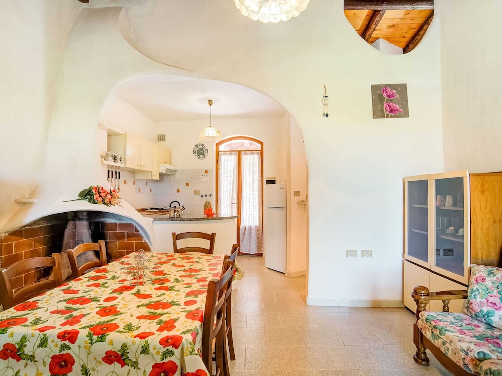 Villa photo 3