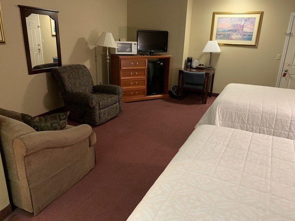 Executive, Two Queen Beds photo 2