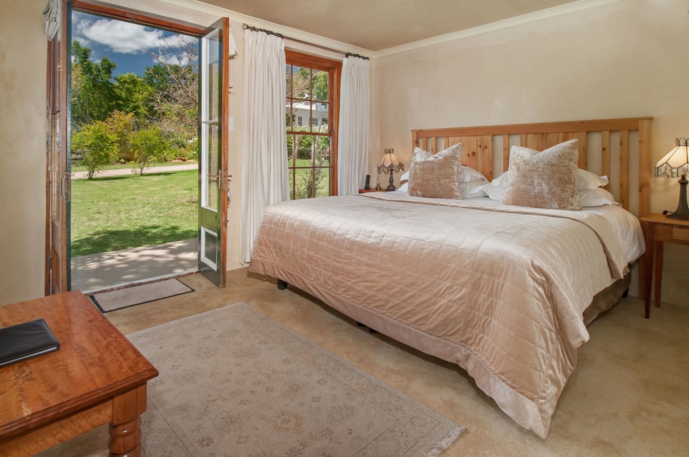 Luxury Room - Photo 9