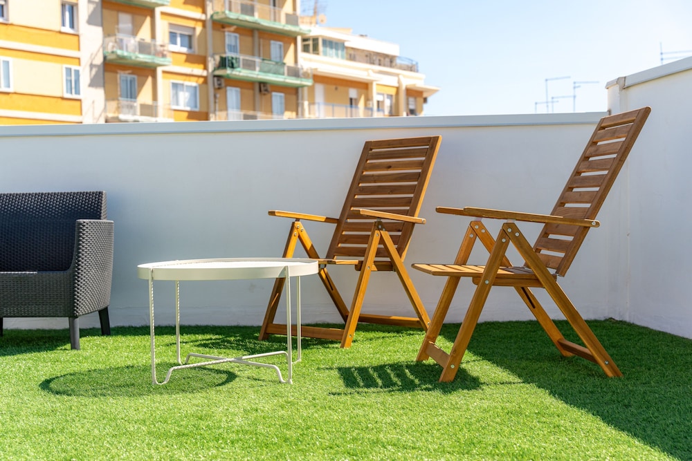 Luxury Studio, Balcony photo 3