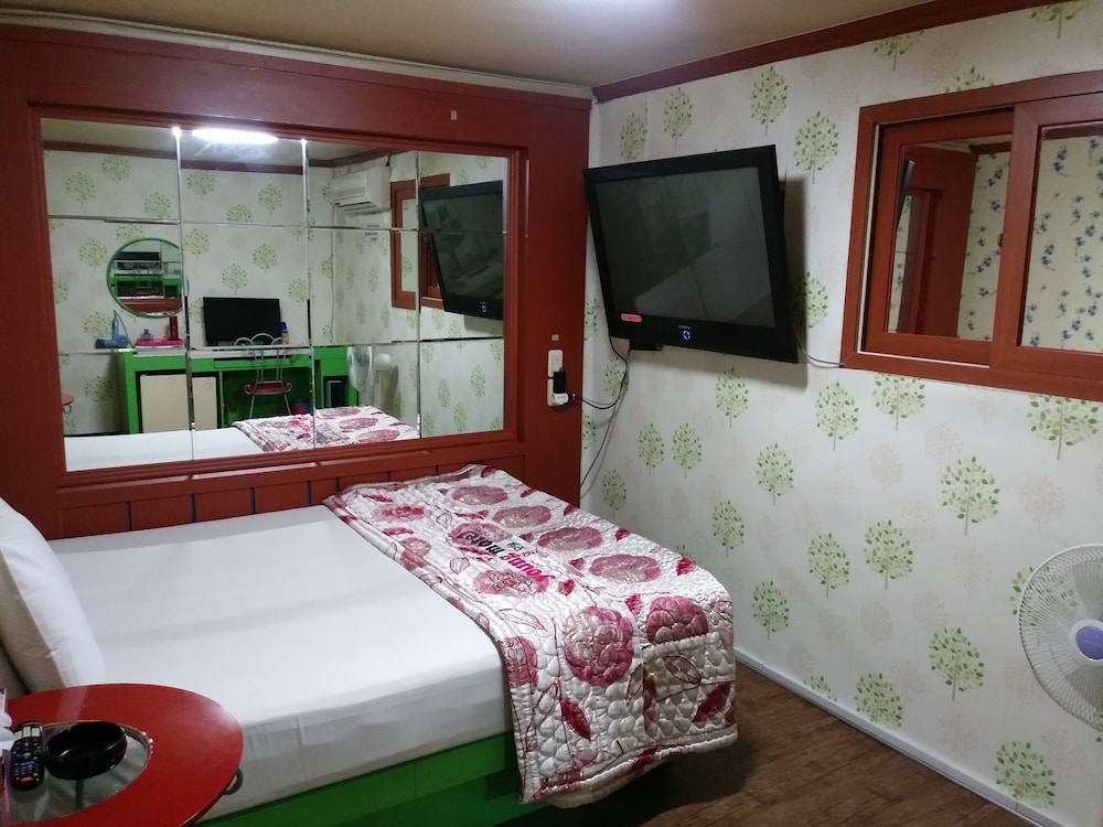 Basic Room