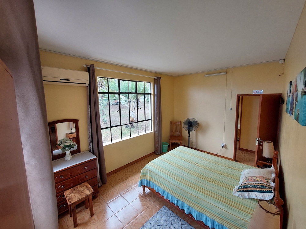 Family House photo 2
