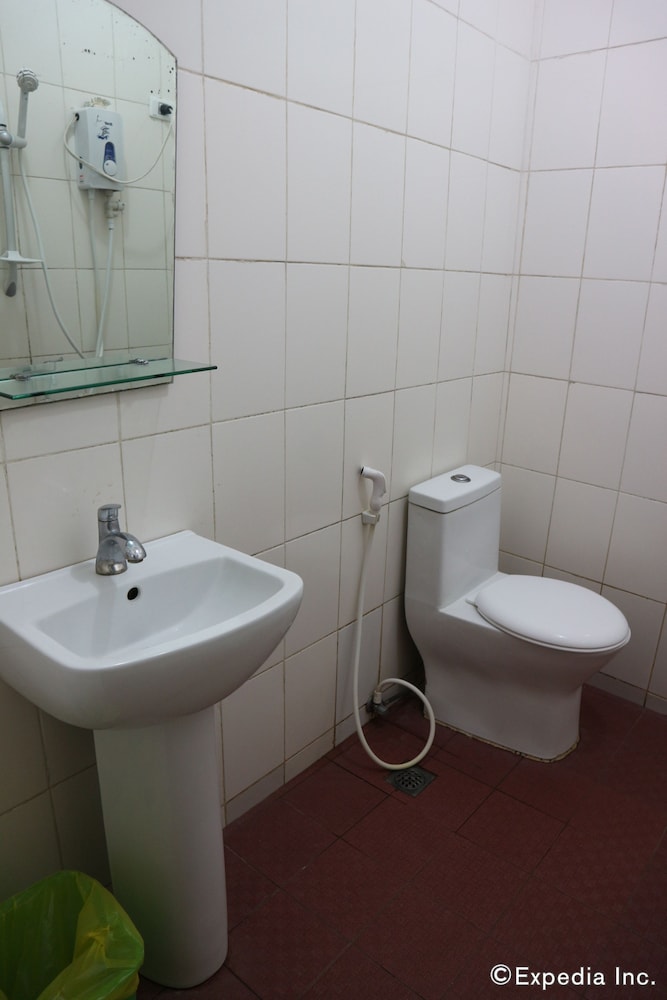 Standard Triple Room photo 3