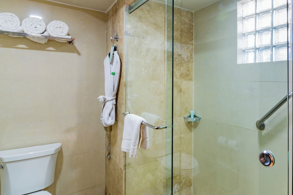 Bungalow, 2 Double Beds - Photo 6