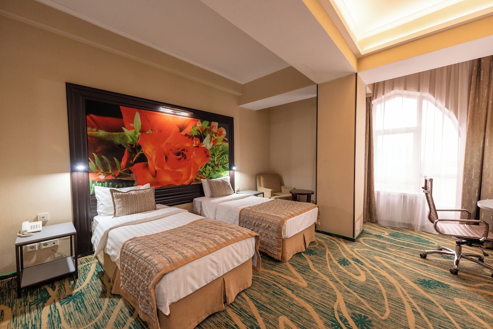 Deluxe Double Room - Photo 8
