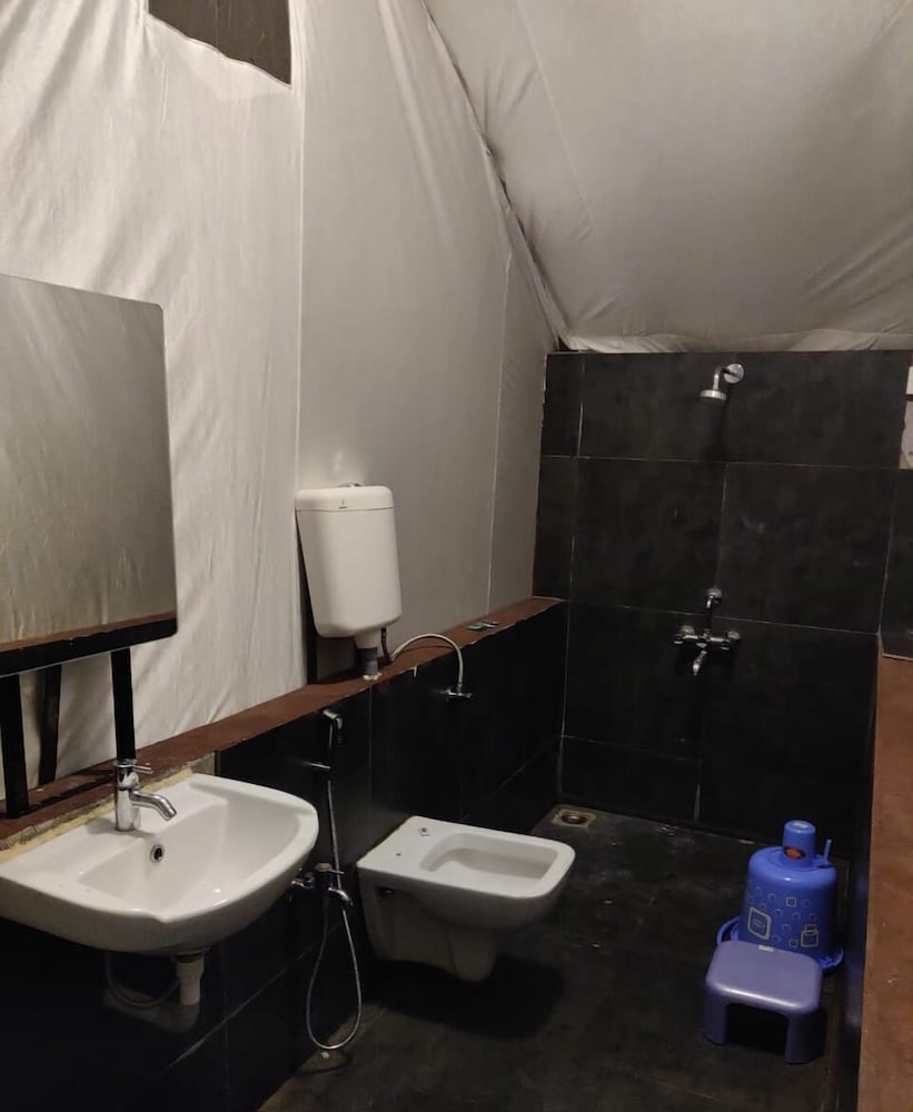 Luxury Tent photo 3