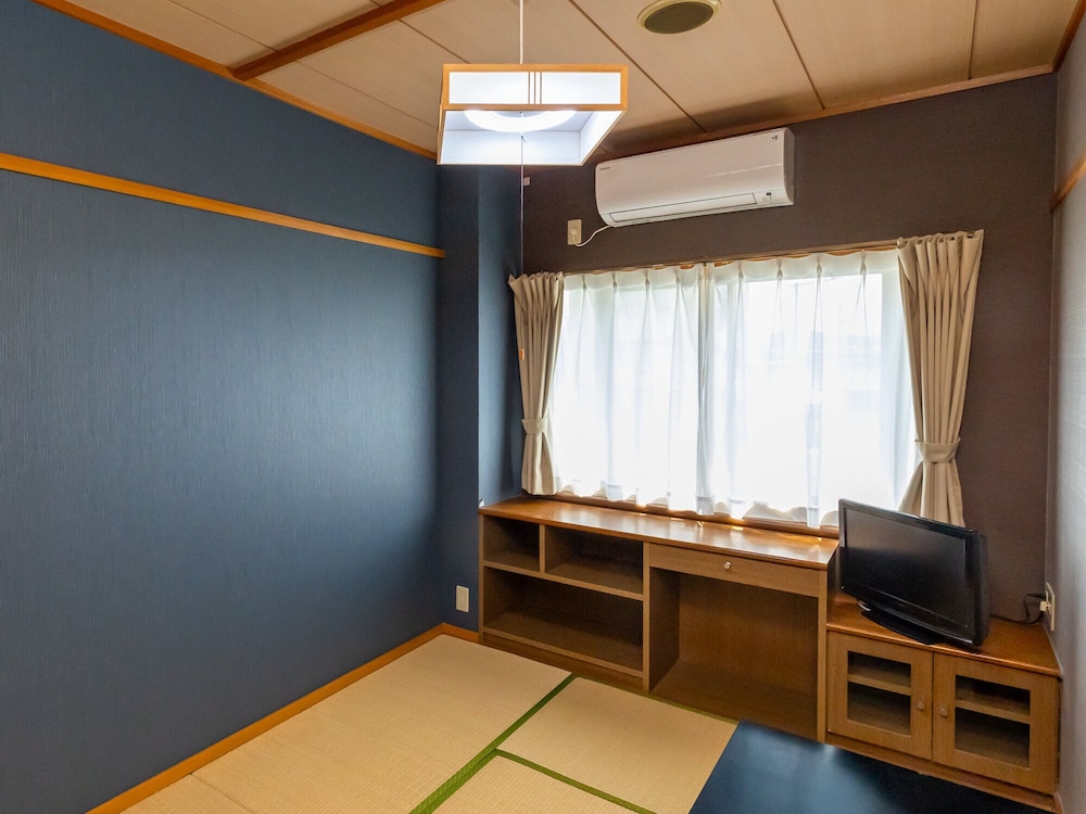 Traditional Single Room, Non Smoking, Shared Bathroom (6 tatami-mat size) photo 1