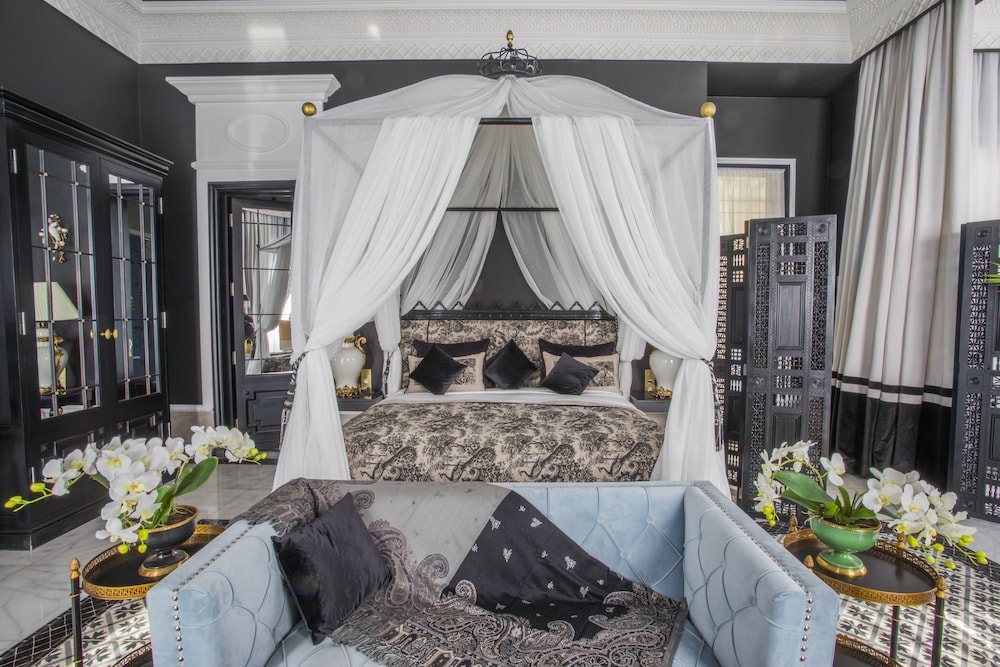 Senior Suite - Photo 5