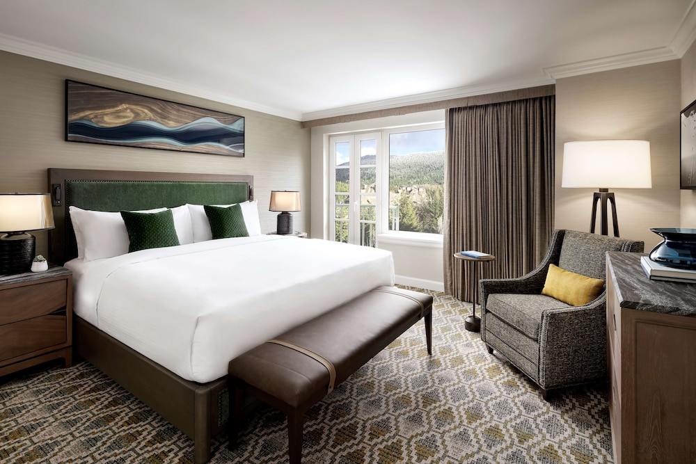 Fairmont Gold, Room, 1 King Bed - Photo 1