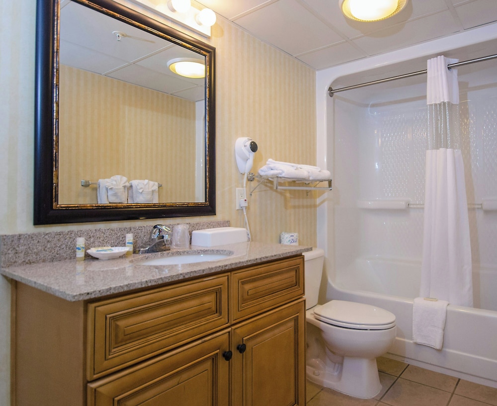 South Tower Angle Ocean View One Bedroom Condo - Photo 5