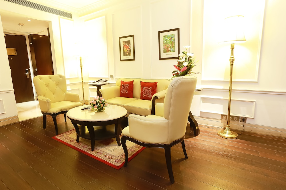 Executive Suite Executive Suite