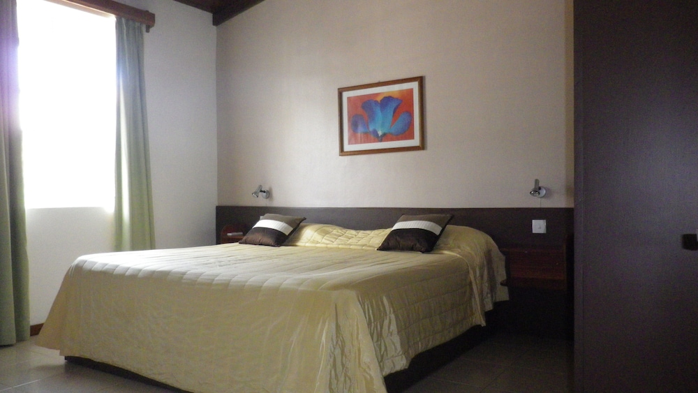 Apartment, 2 Bedrooms - Photo 1