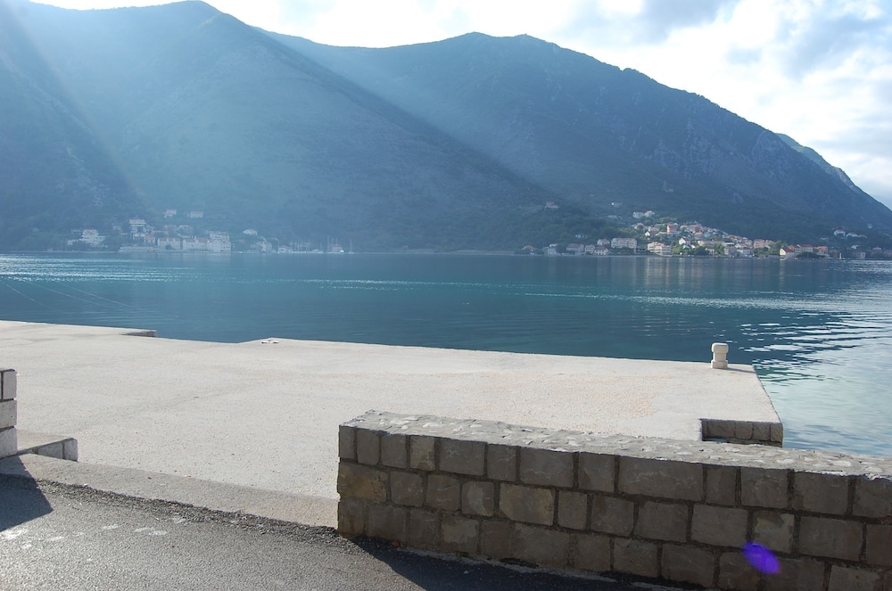 Apartment, 1 Bedroom, Terrace, Sea View photo 2