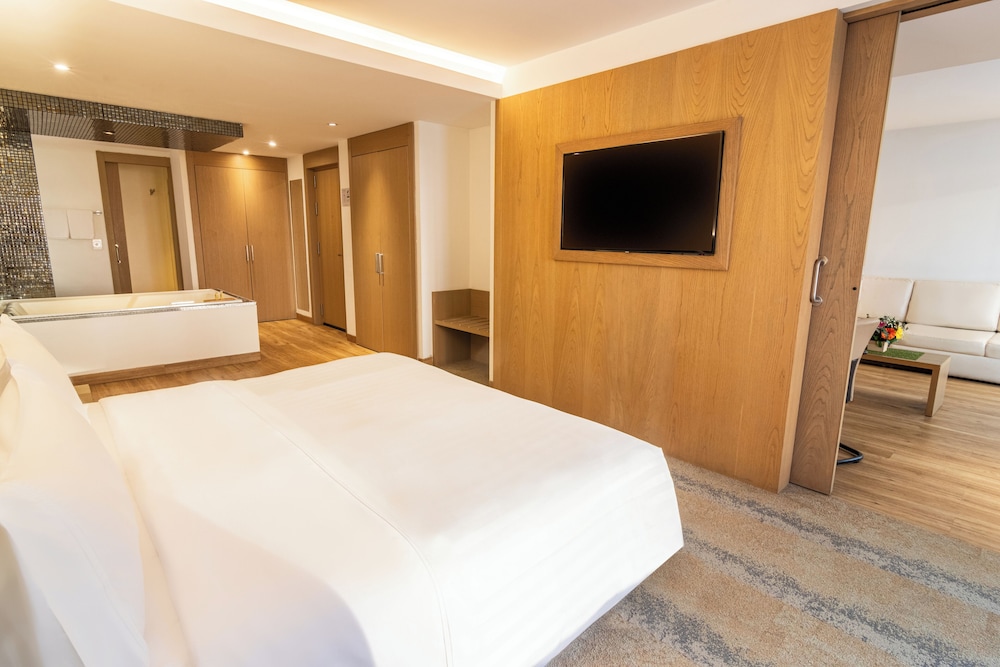 Master Suite photo 1