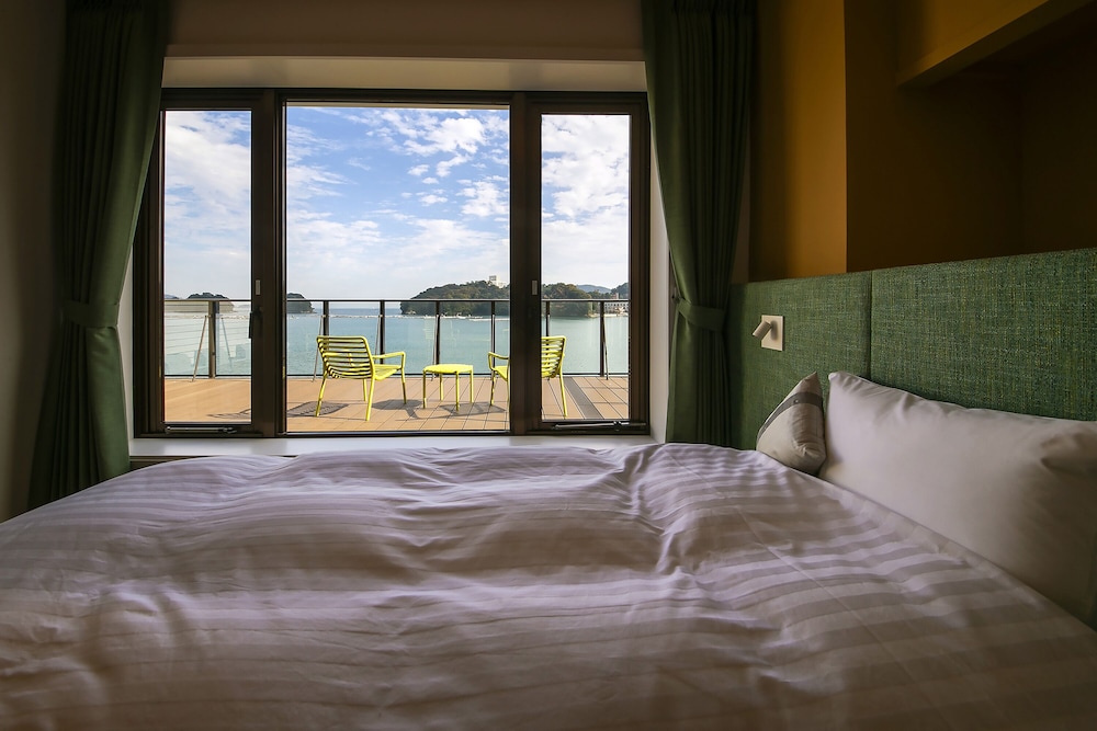 Premium Room, Non Smoking, Sea View photo 2