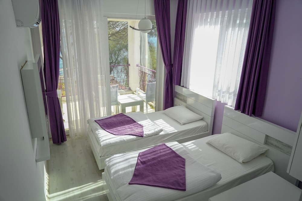 Twin Room, Sea View photo 3