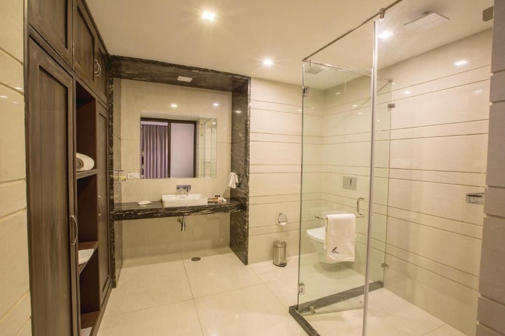 Superior Suite photo 3