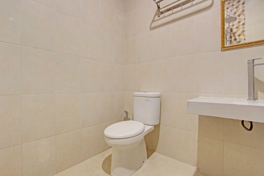 Deluxe Suite - Photo 6
