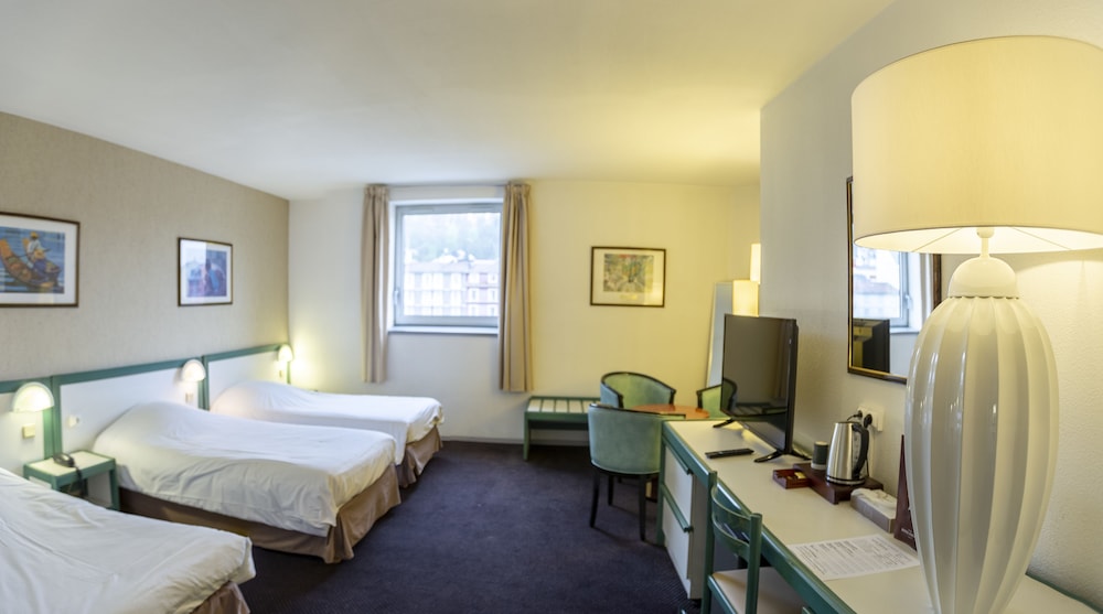 Triple Room, 3 Twin Beds