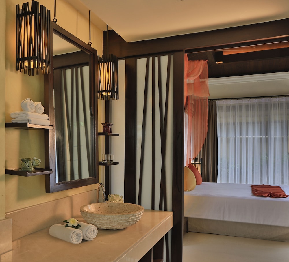 Superior Plunge Pool Villa photo 2