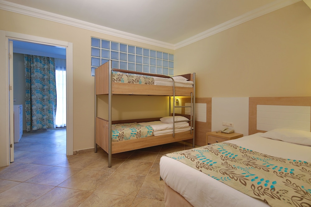 Family Room with Bunk Bed