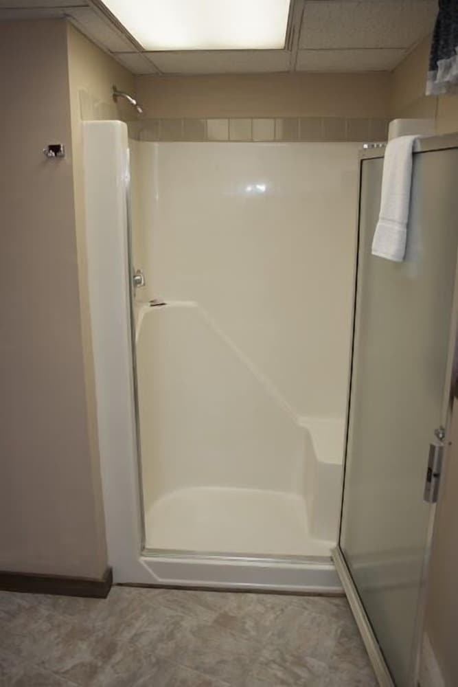 Air Conditioned Motel Suite, Non Smoking photo 3