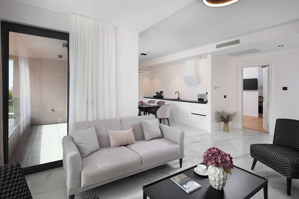 Deluxe Apartment, 1 Bedroom, Balcony