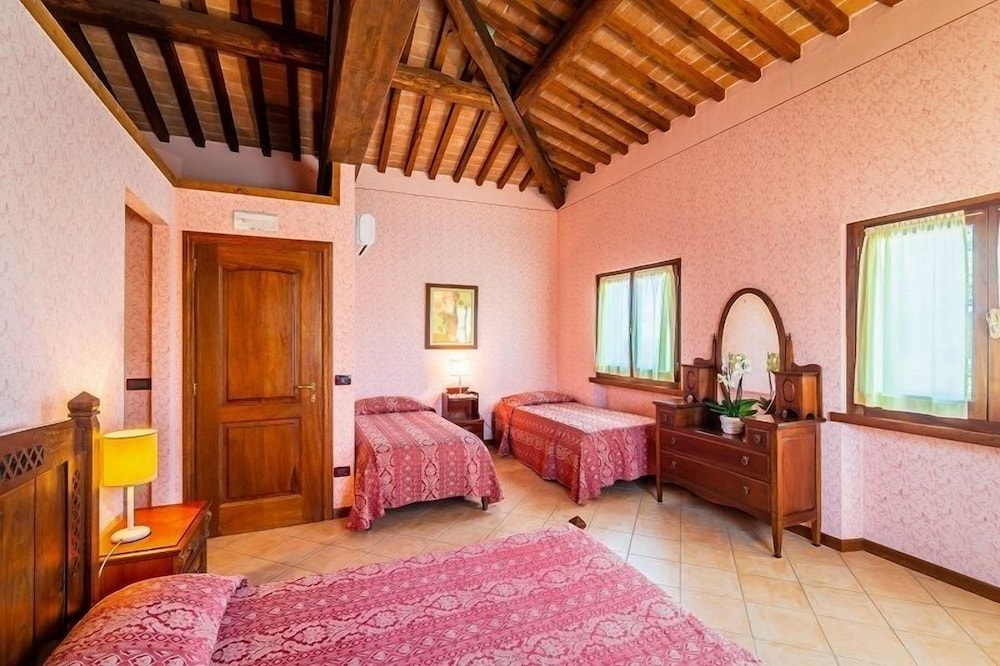 Traditional Quadruple Room, Non Smoking, Garden Area