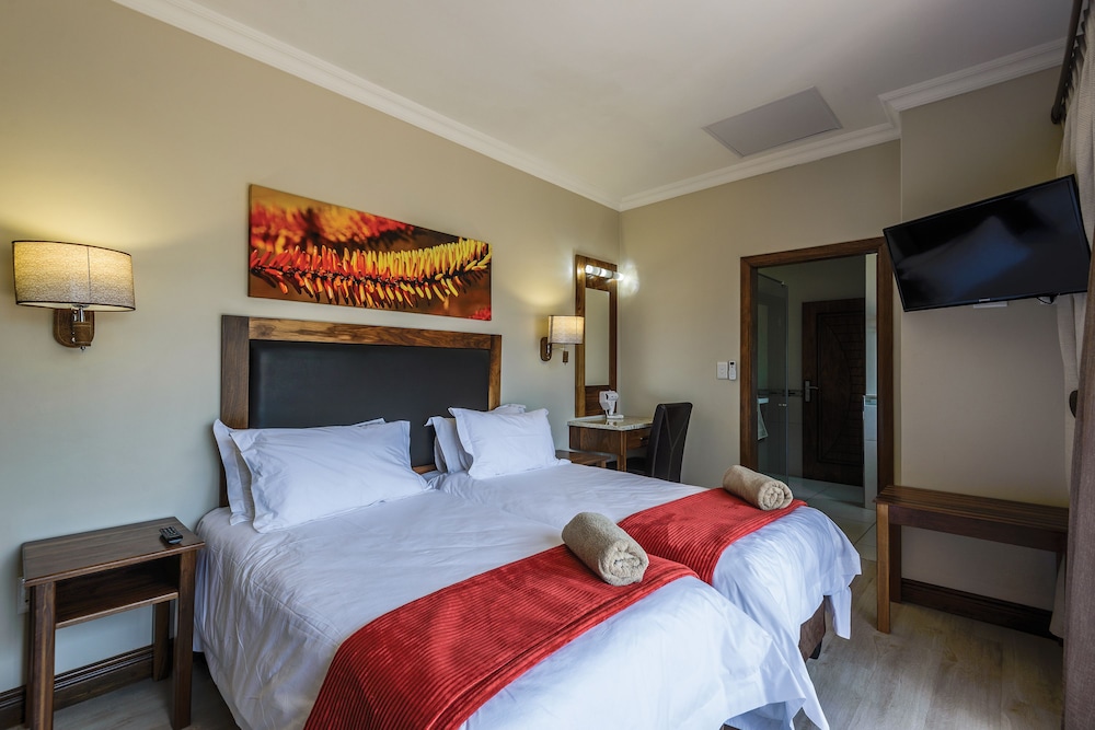 Four Bedroom Villa with Splash Pool