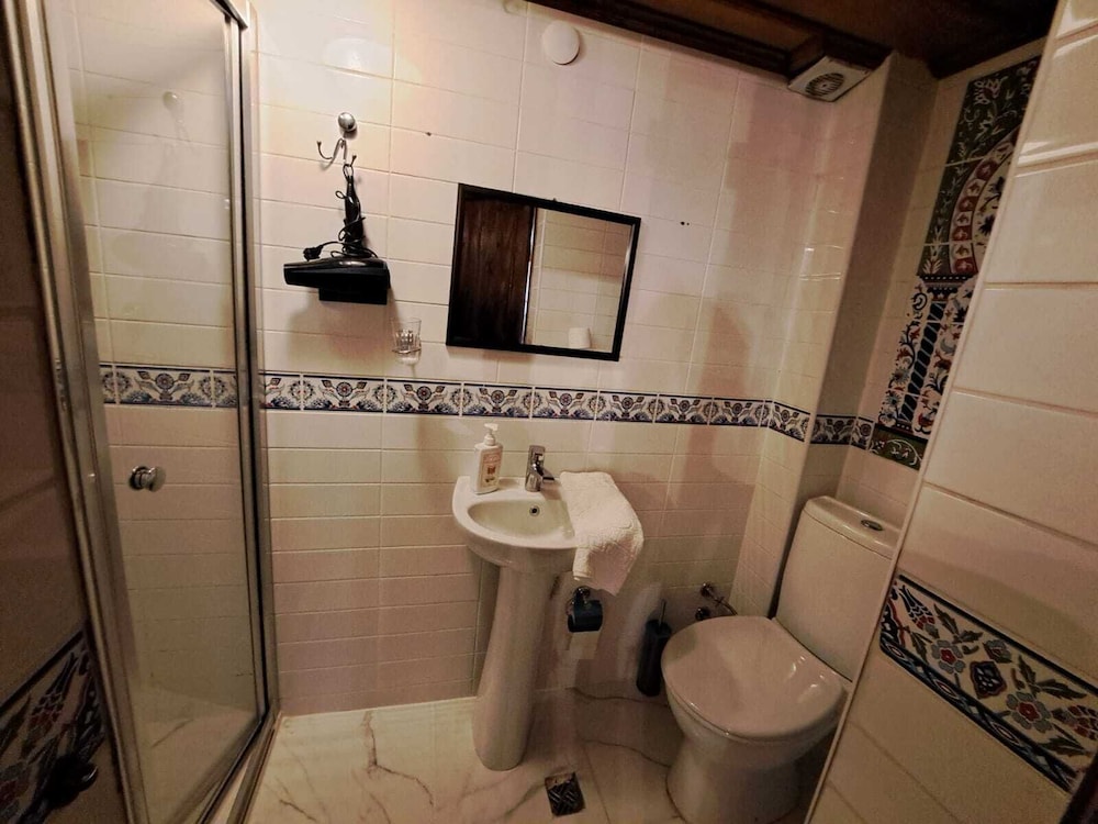 Konak Cift Kisilik Oda photo 2