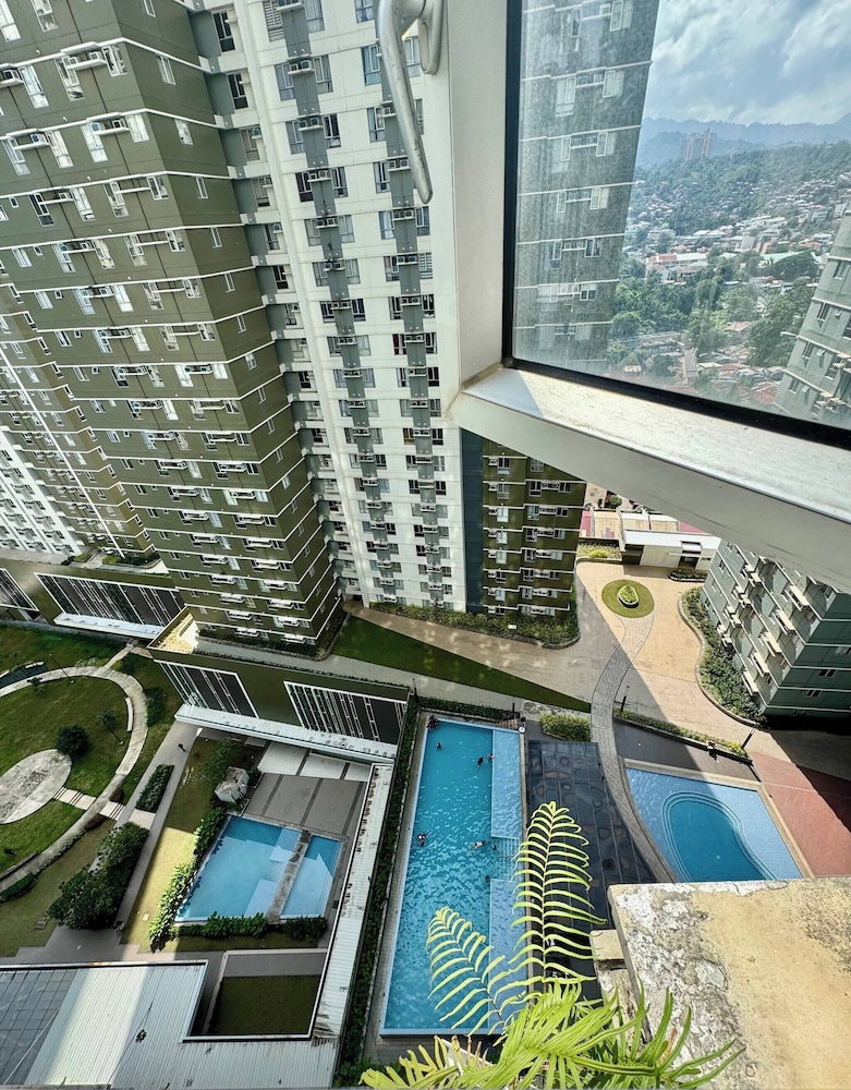 Studio, 1 Bedroom, Accessible, Garden View