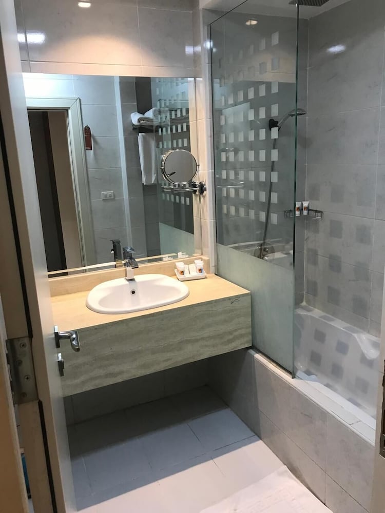 Superior Triple Room - Photo 6