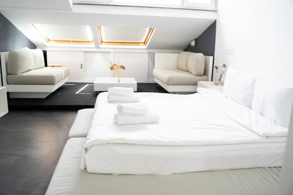 Apartment photo 3
