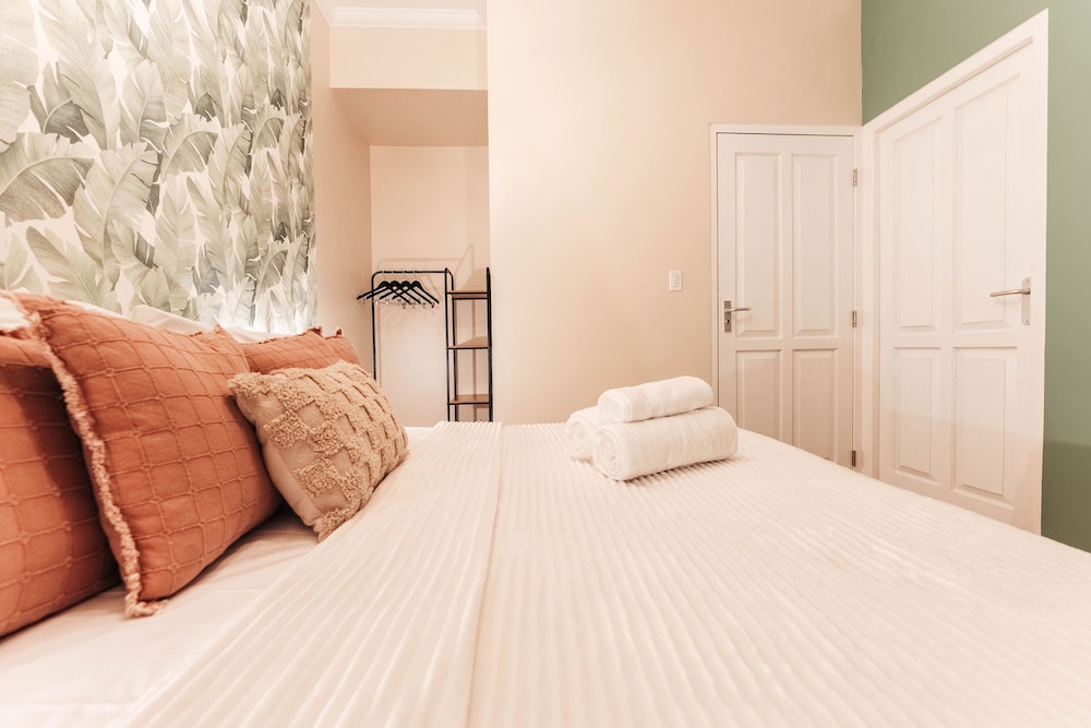Junior Single Room