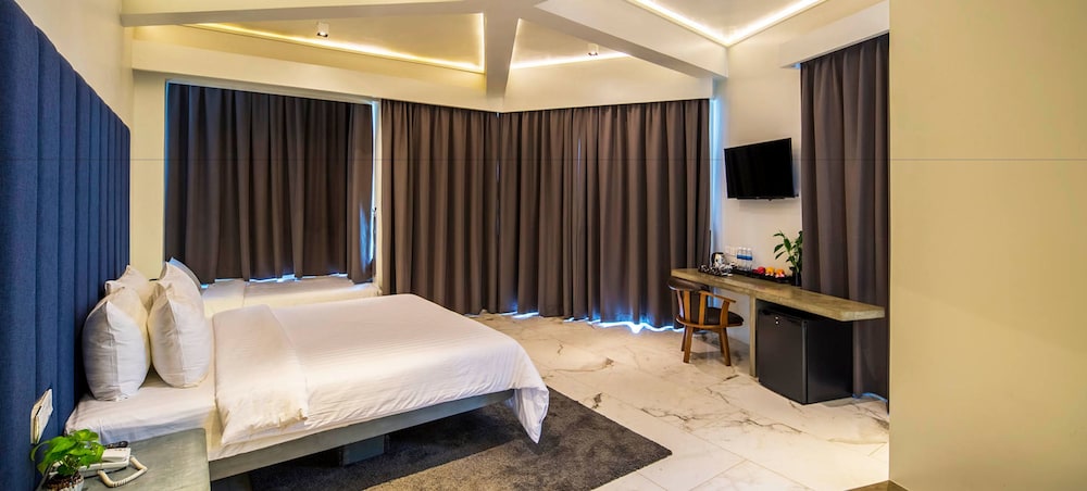 Natural Suite
