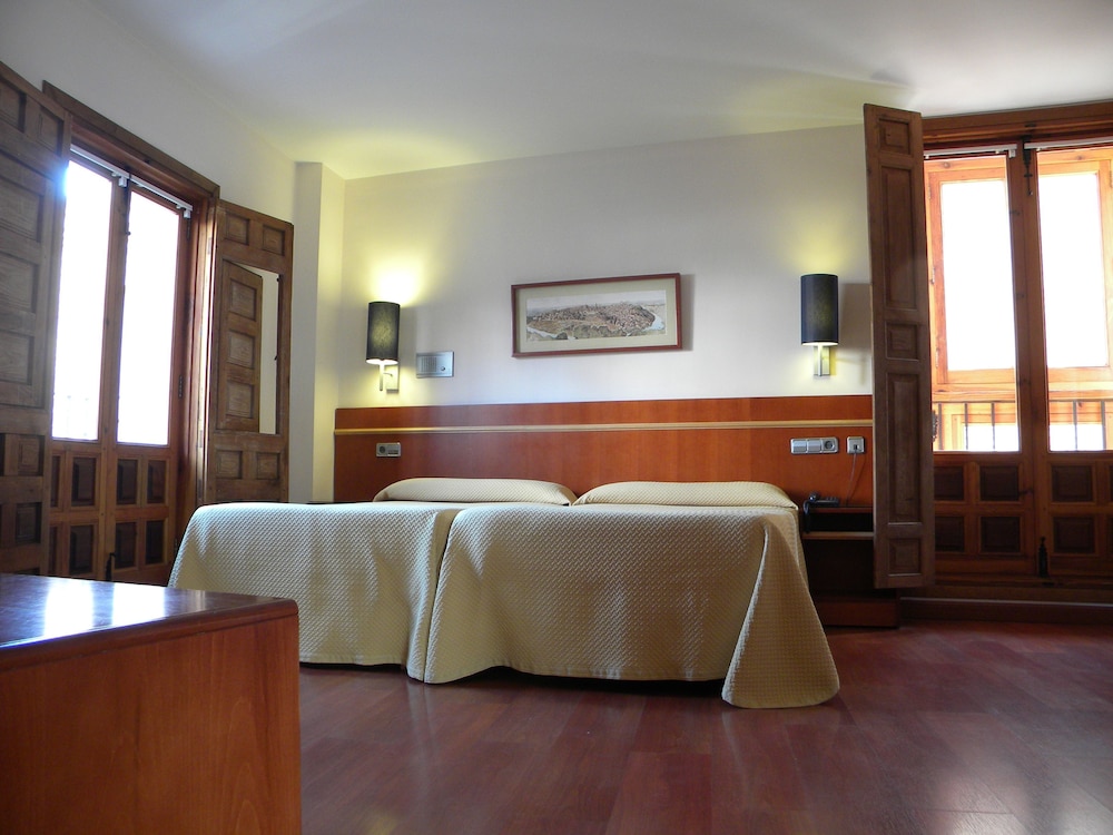 Superior Double Room - Photo 1
