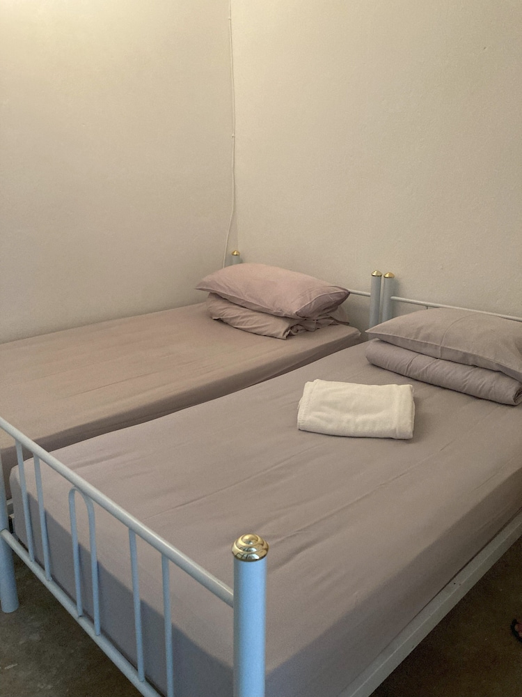 Basic Twin Room, 1 Bedroom photo 1