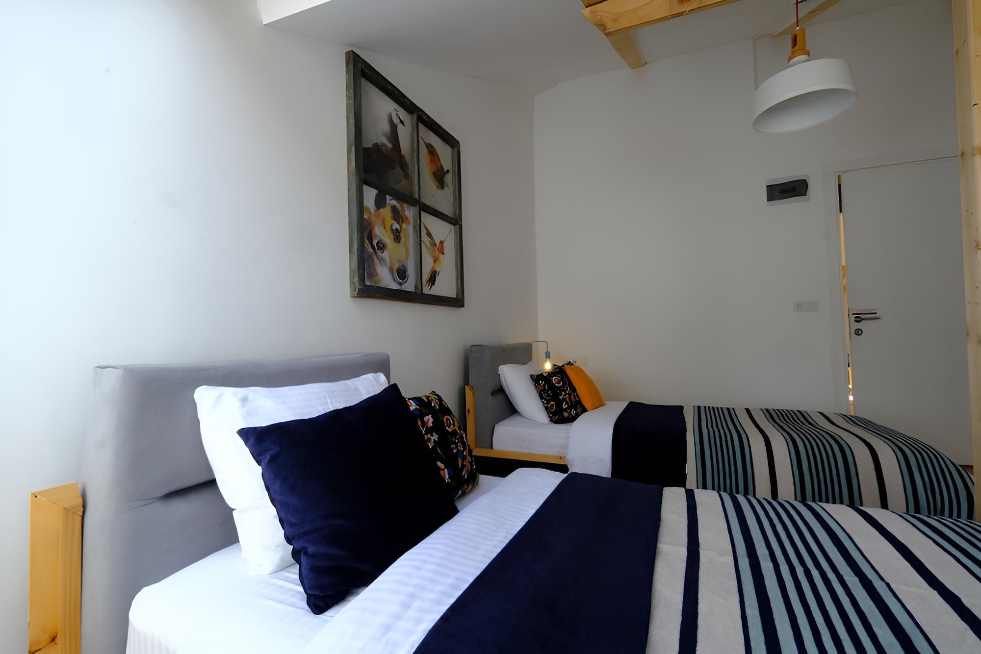 Standard Twin Room photo 2