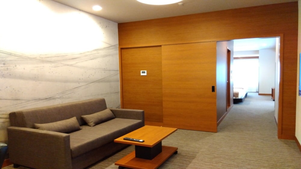Deluxe corner twin Bay View triple room, Non-smoking photo 2