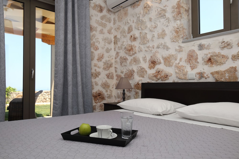 Luxury Villa, 2 Bedrooms, Sea View (Iro) photo 1