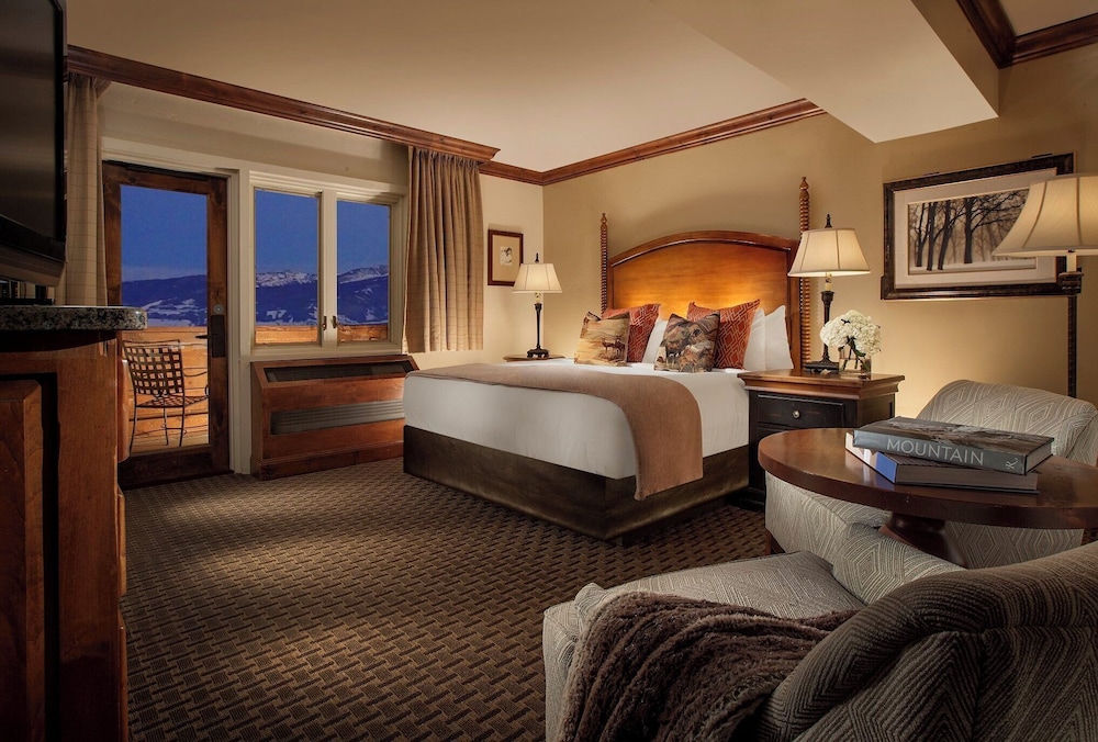 Room, 1 King Bed, Balcony photo 1