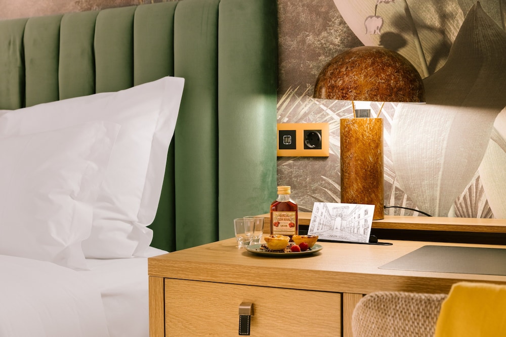 Comfort Room (Interior)