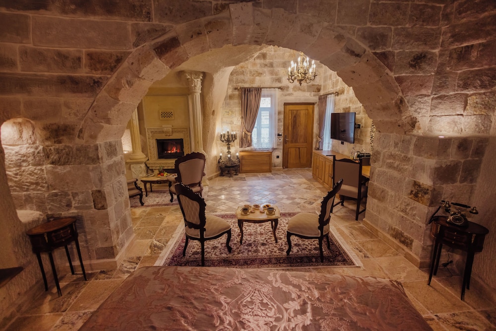 Senior Suite (Caves) photo 2