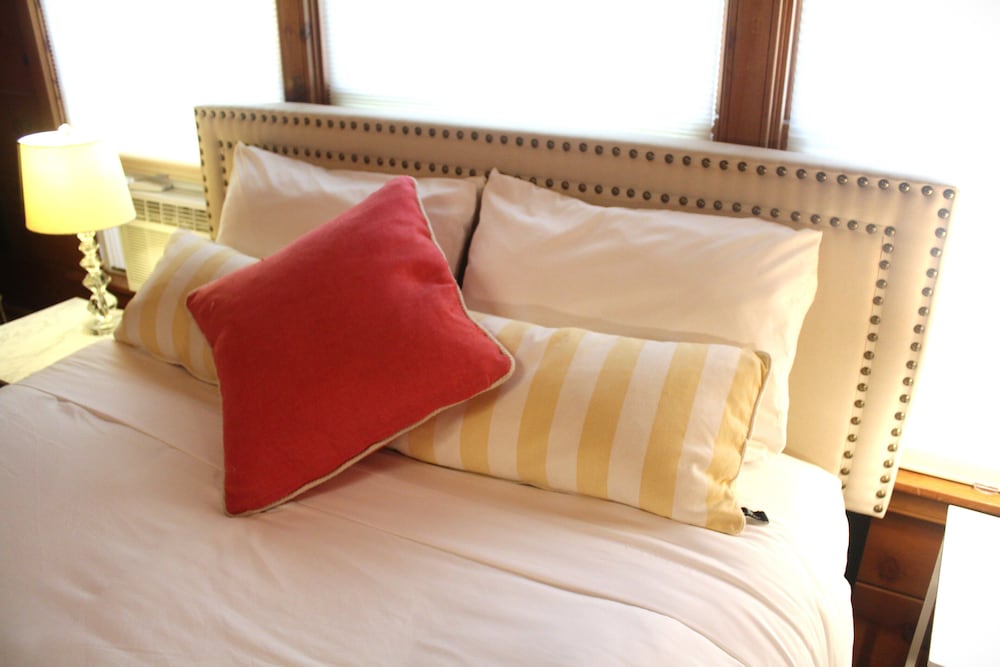 Dogwood Suite photo 2