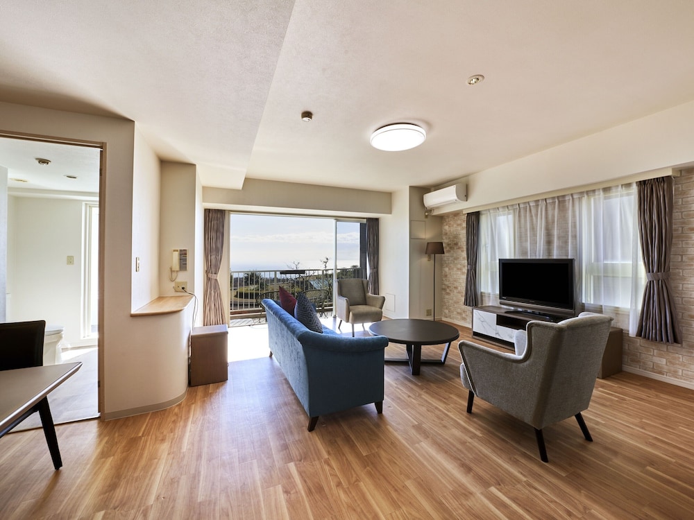 Corer Vista Bath Suite with Ocean View (3 bedrooms), Pets Not Allowed, Non Smoking - Photo 1